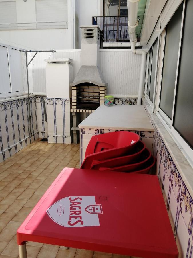 Apartamentos Lazarino1 Nazare Luaran gambar