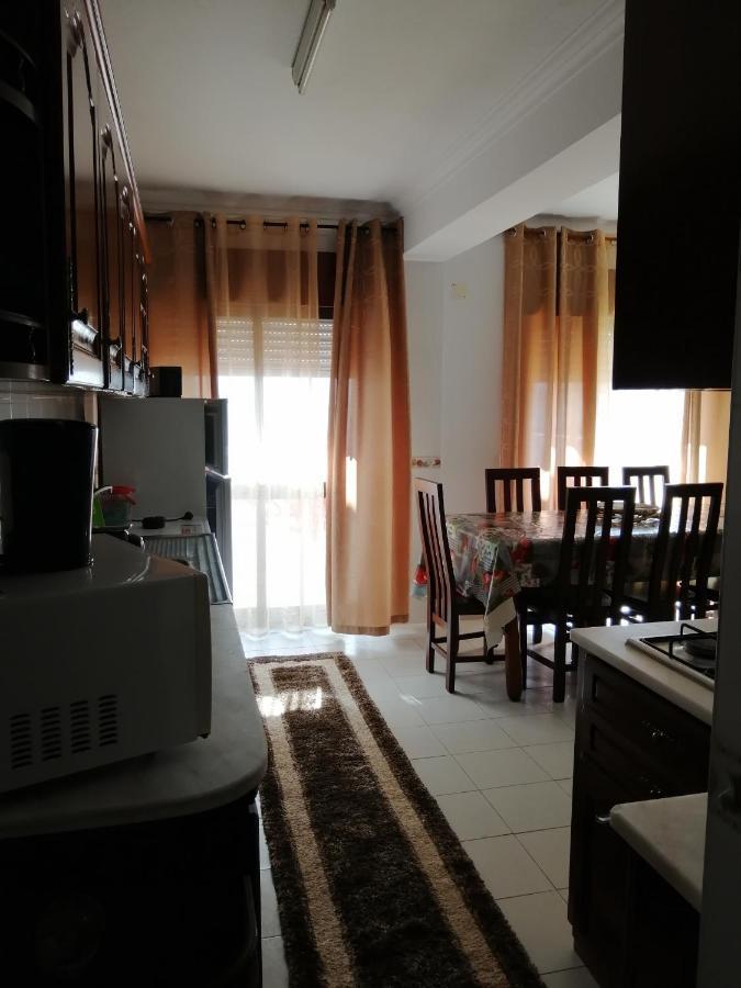 Apartamentos Lazarino1 Nazare Luaran gambar